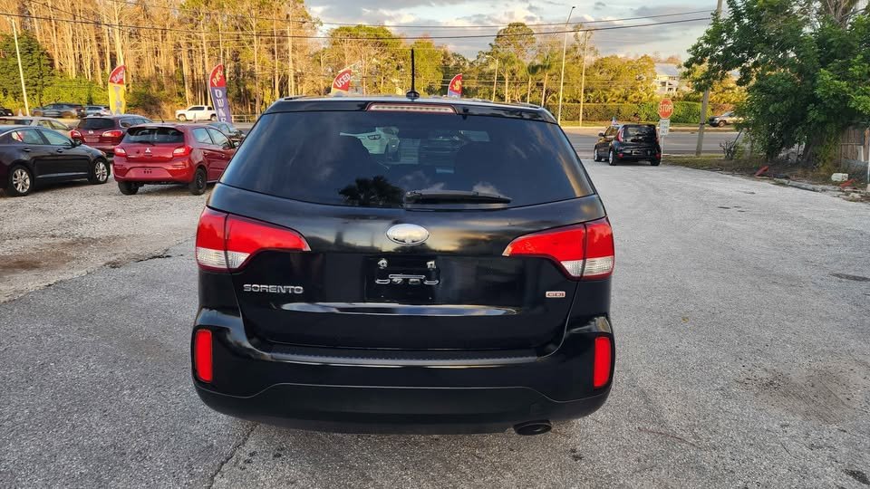 2015 Kia Sorento - $5,500