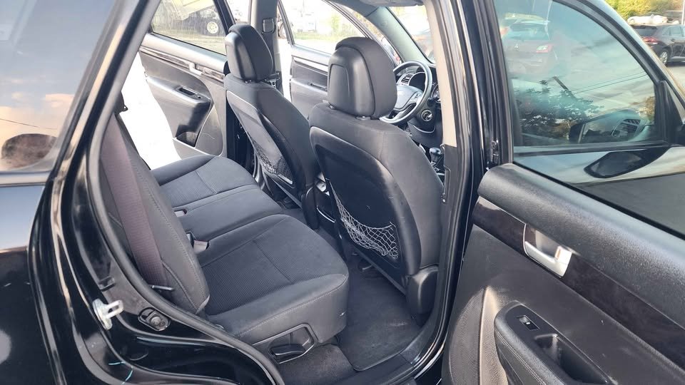 2015 Kia Sorento - $5,500