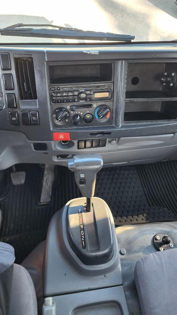 2013 Isuzu Nqr/nrr - $25,950