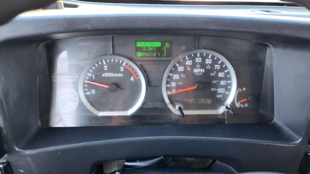 2013 Isuzu Nqr/nrr - $25,950