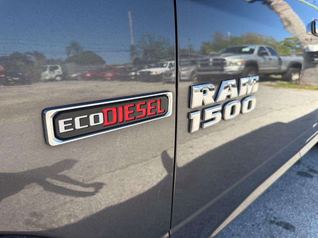 2017 Ram 1500 - $15,995