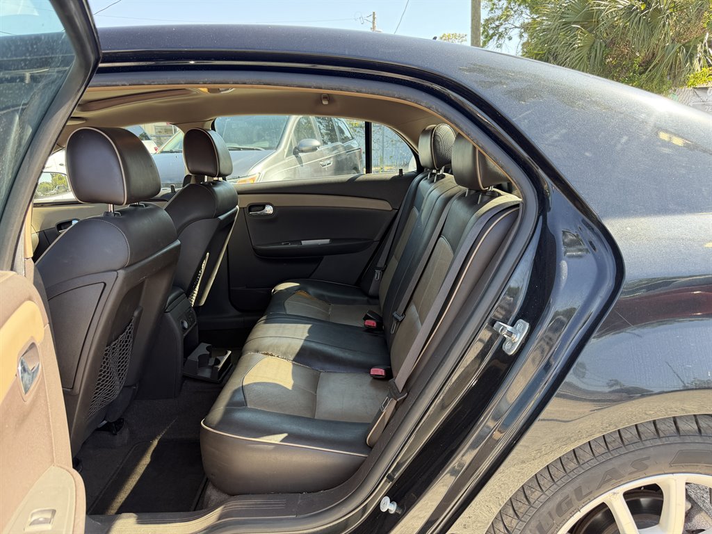 2009 Chevrolet Malibu - $3,495
