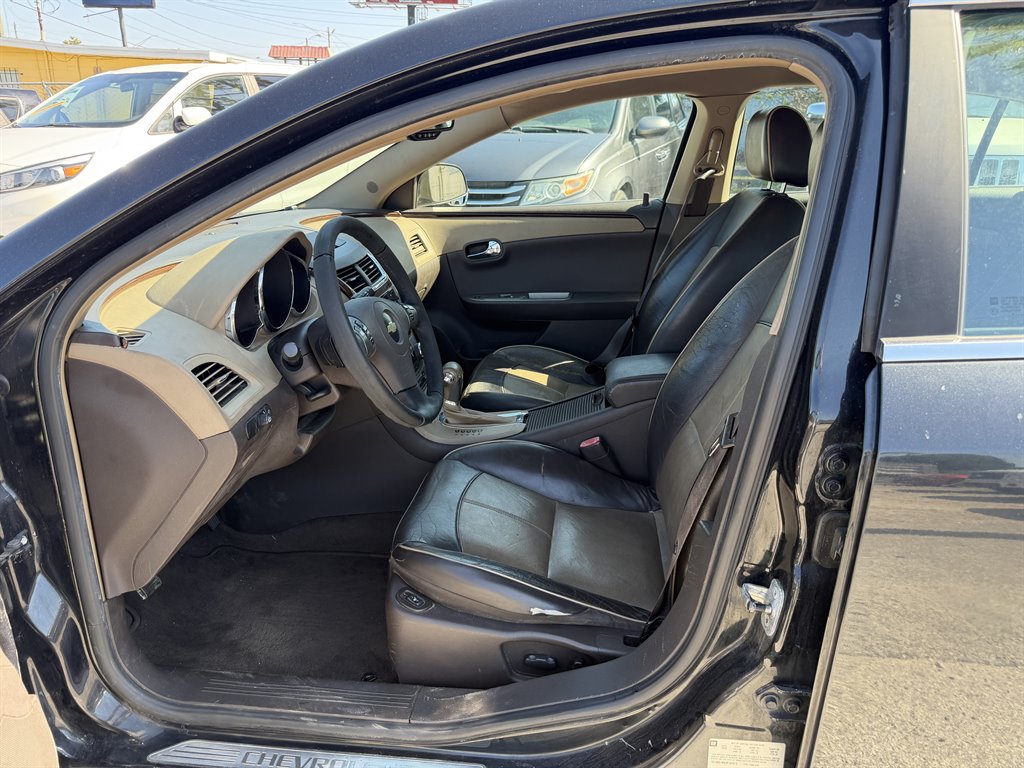 2009 Chevrolet Malibu - $3,495