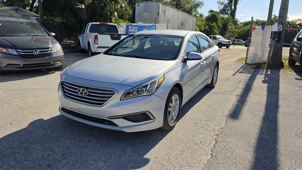 2017 Hyundai Sonata - $4,990