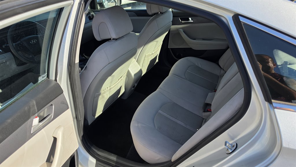 2017 Hyundai Sonata - $4,990
