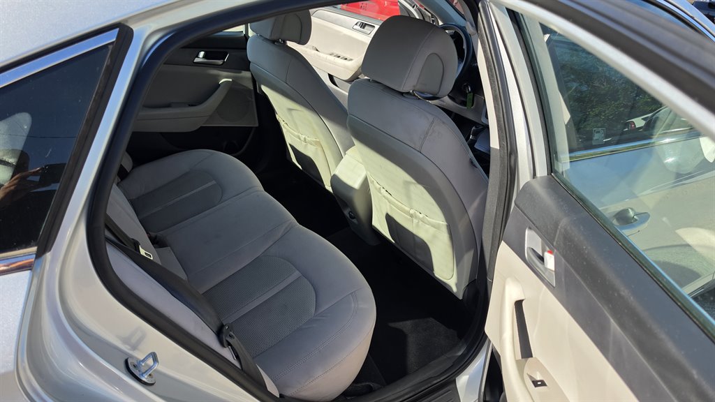 2017 Hyundai Sonata - $4,990