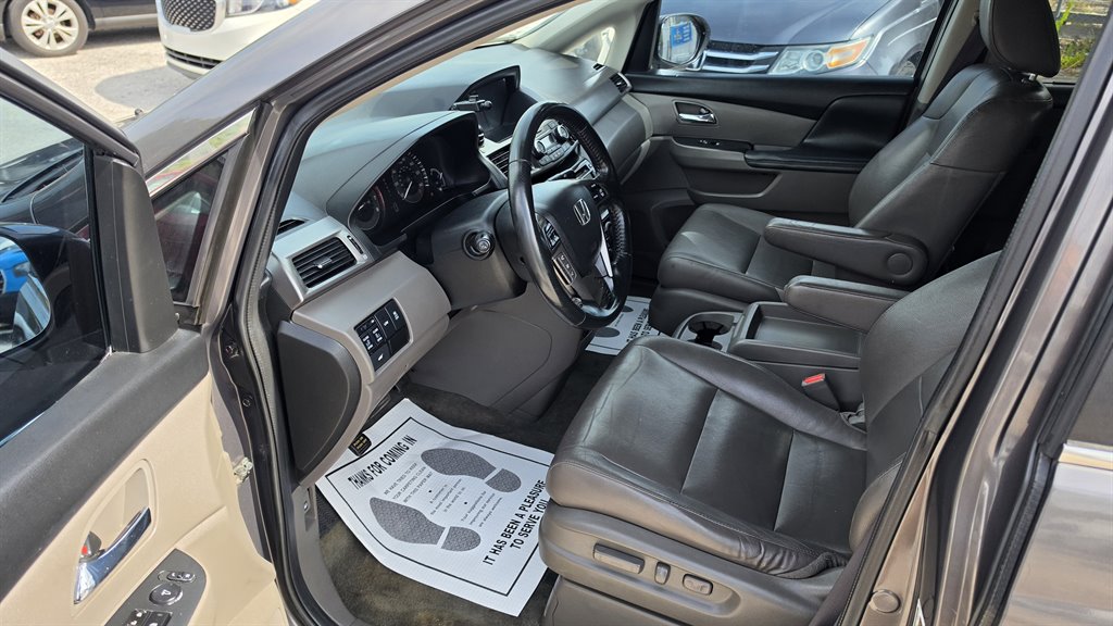 2015 Honda Odyssey - $7,495