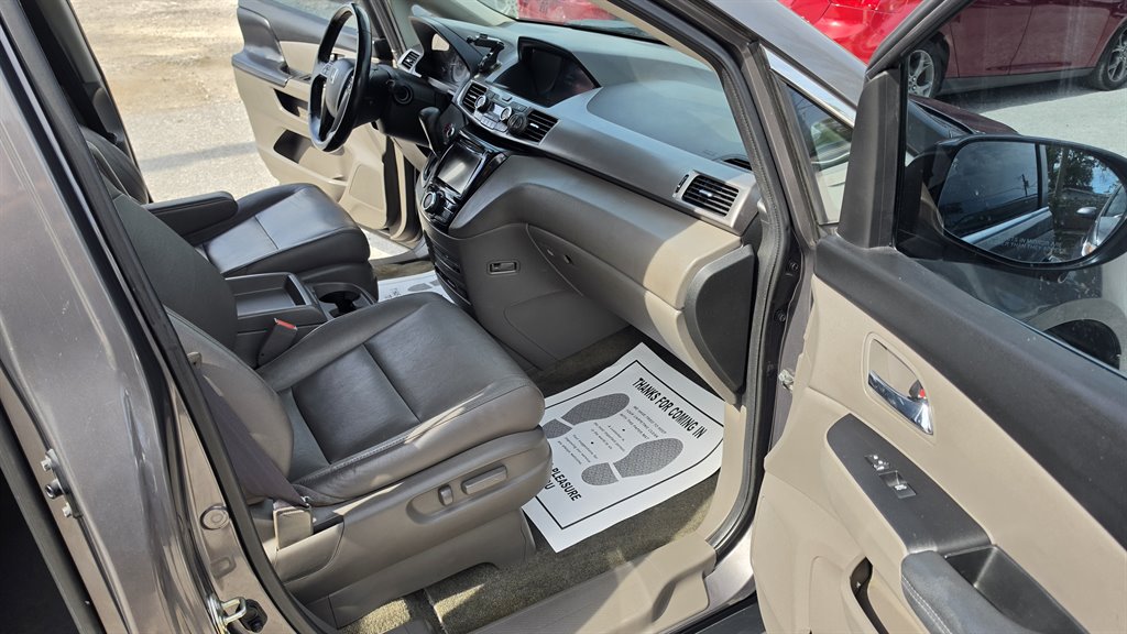 2015 Honda Odyssey - $7,495
