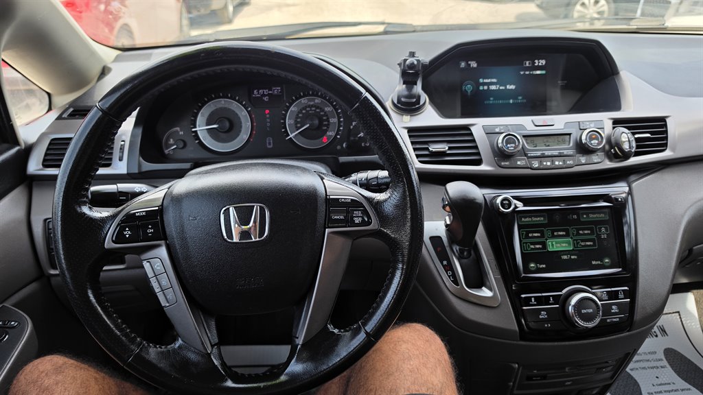 2015 Honda Odyssey - $7,495