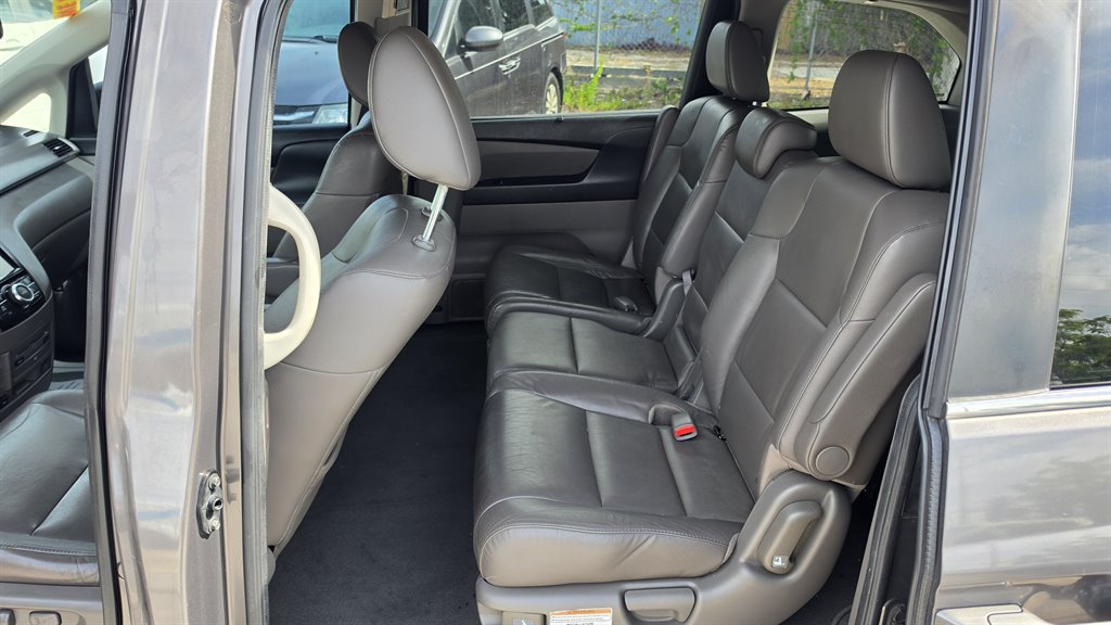 2015 Honda Odyssey - $7,495