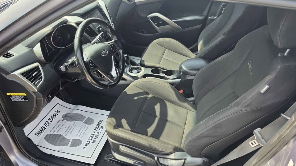 2017 Hyundai Veloster - $5,200