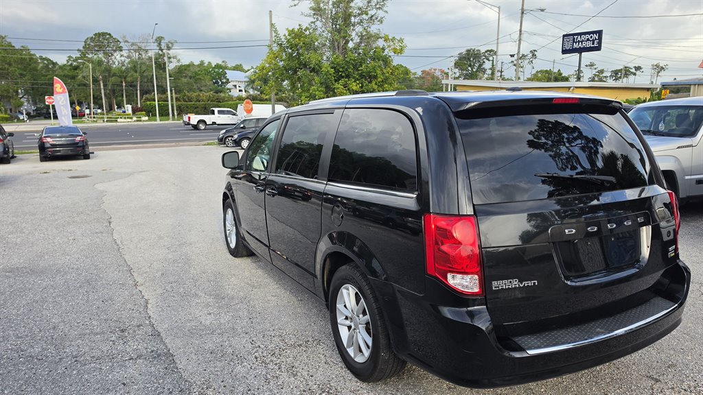 2019 Dodge Grand Caravan - $7,595