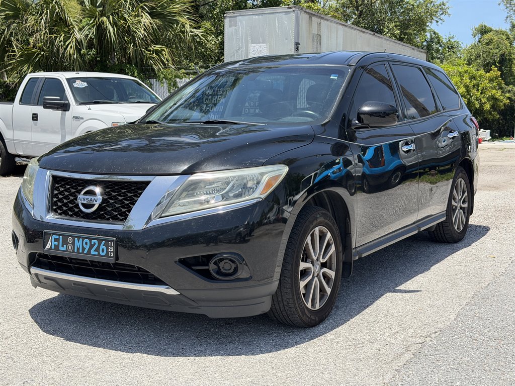 2014 Nissan Pathfinder - $3,495