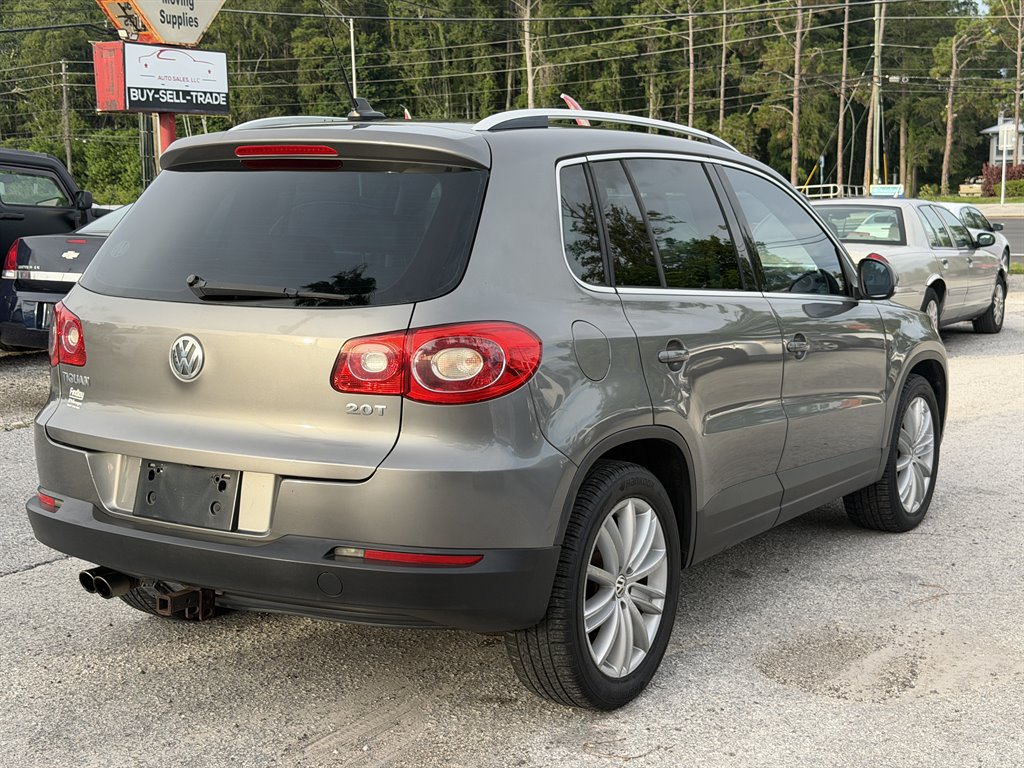 2010 Volkswagen Tiguan - $4,595