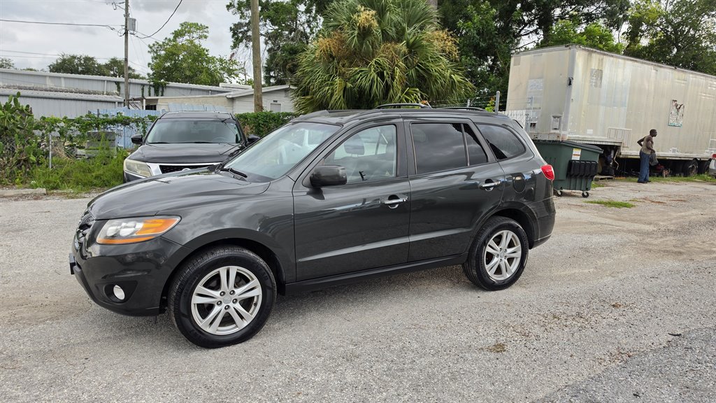 2010 Hyundai Santa Fe - $4,950
