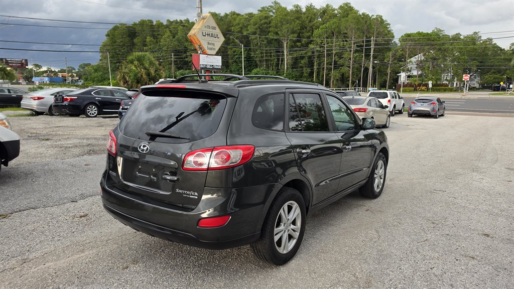 2010 Hyundai Santa Fe - $4,950