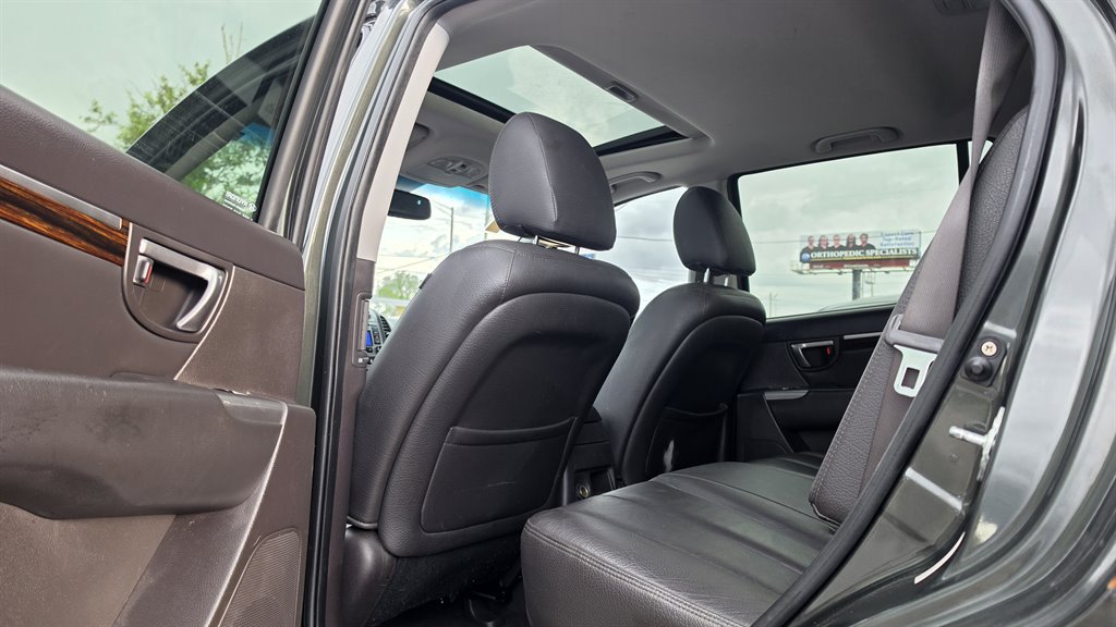 2010 Hyundai Santa Fe - $4,950
