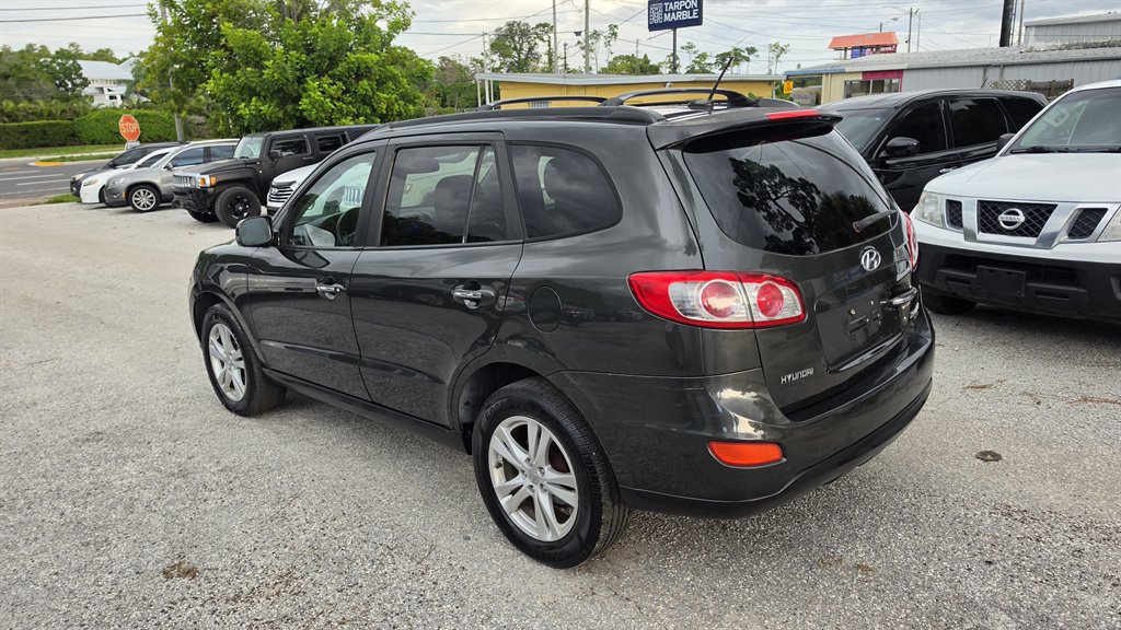 2010 Hyundai Santa Fe - $4,950