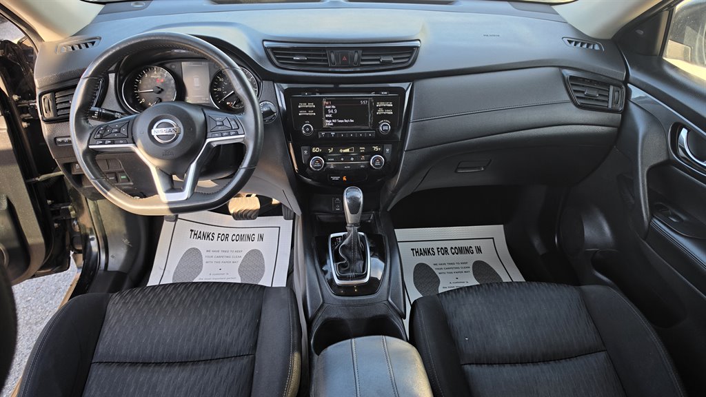 2017 Nissan Rogue - $7,990