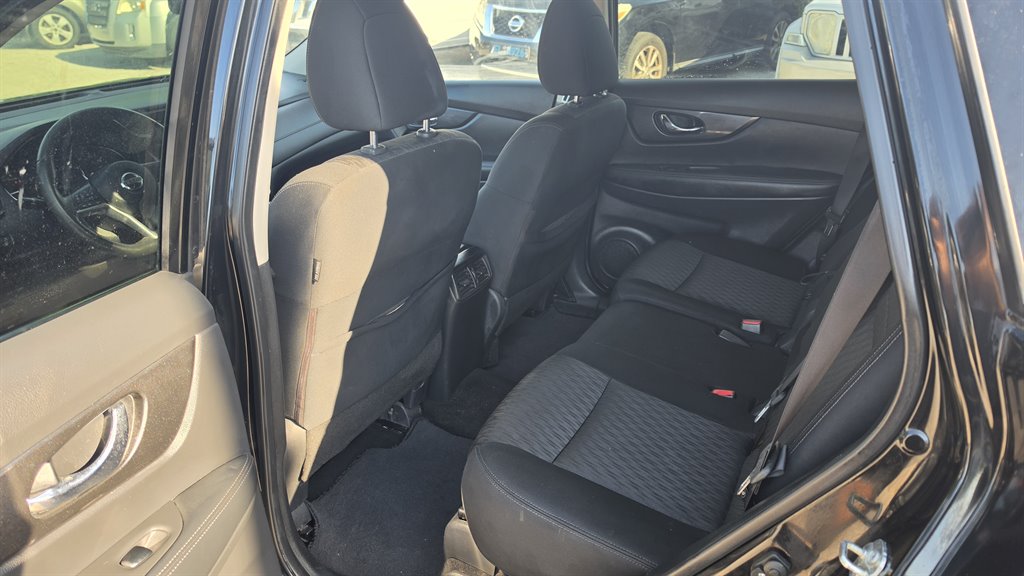 2017 Nissan Rogue - $7,990