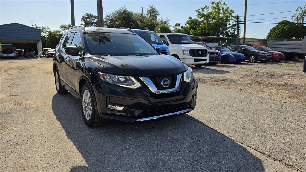 2017 Nissan Rogue - $7,990
