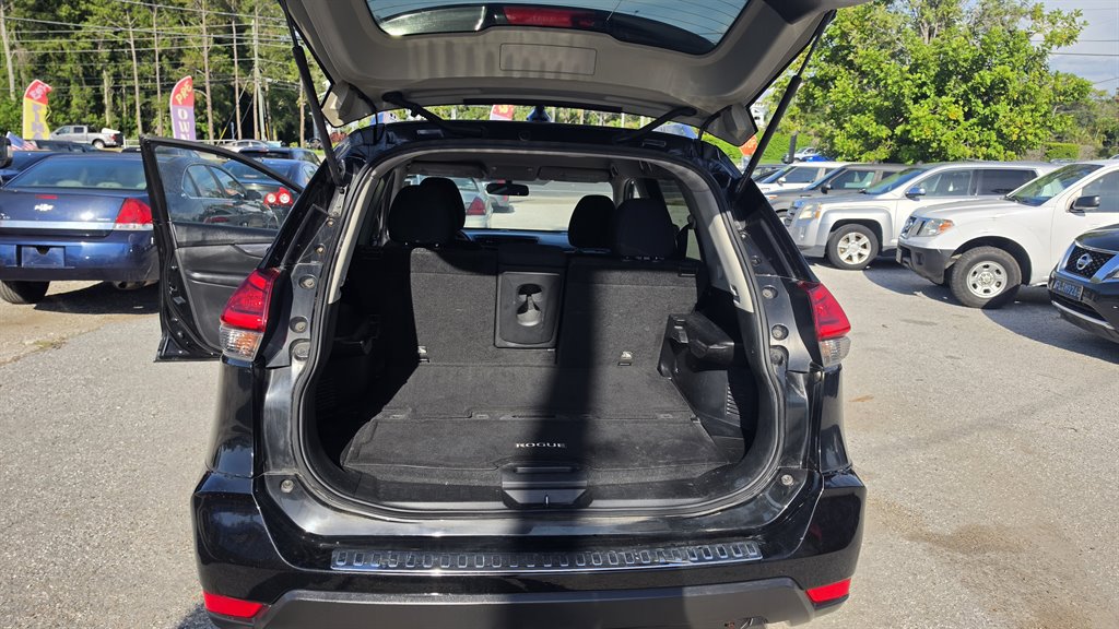 2017 Nissan Rogue - $7,990