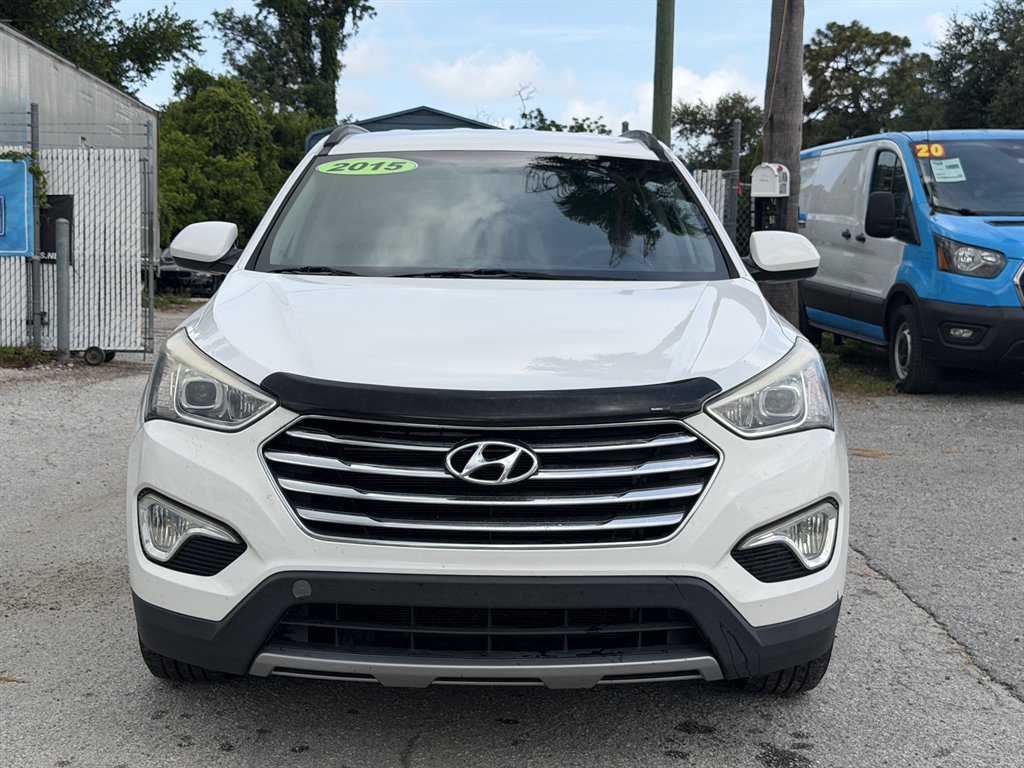 2015 Hyundai Santa Fe - $6,459