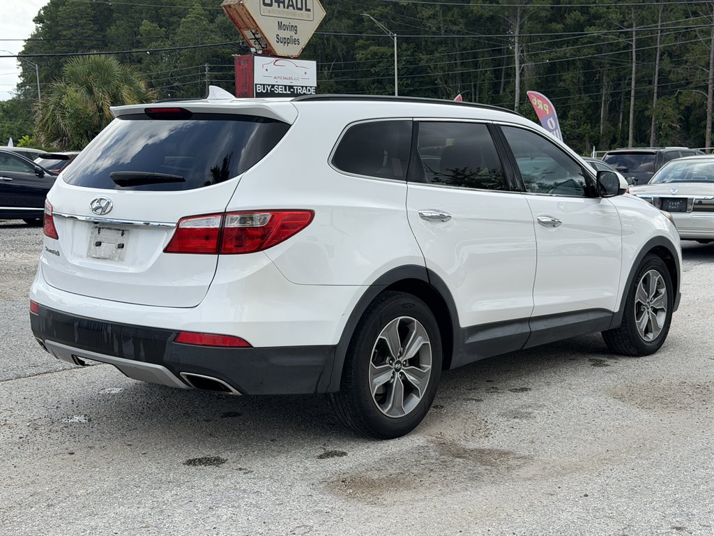 2015 Hyundai Santa Fe - $6,459