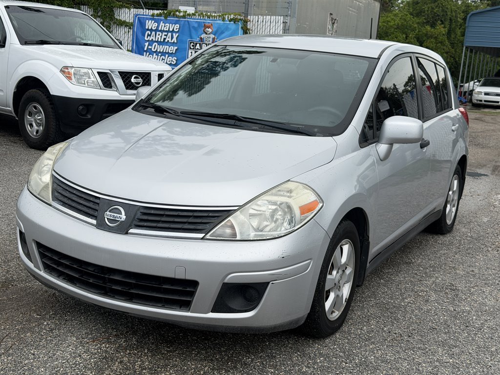 2009 Nissan Versa - $3,200