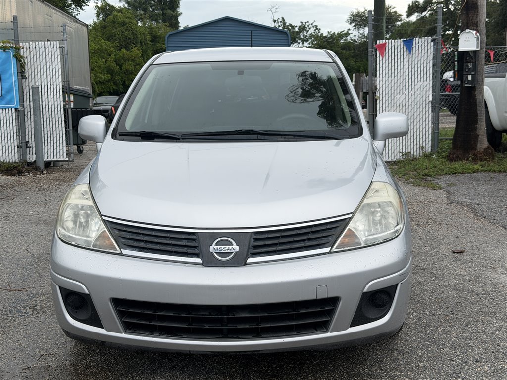 2009 Nissan Versa - $3,200