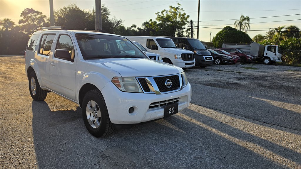 2010 Nissan Pathfinder - $4,950