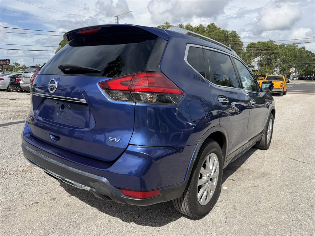 2017 Nissan Rogue - $7,290