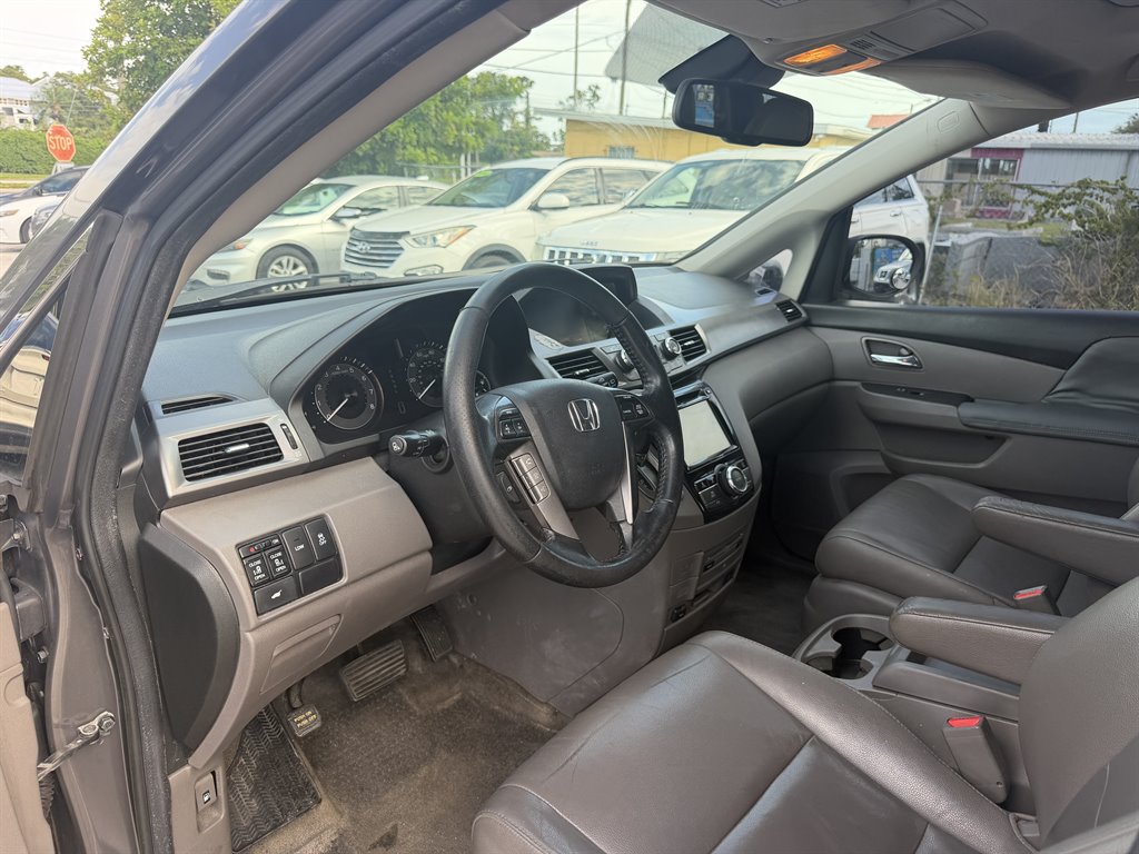 2014 Honda Odyssey - $6,795