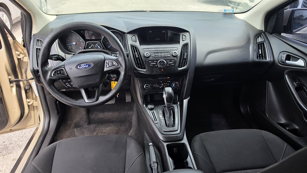 2018 Ford Focus - $5,900
