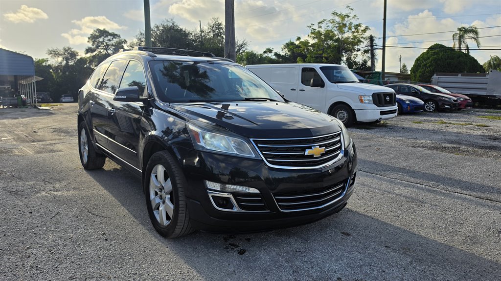 2014 Chevrolet Traverse - $6,495