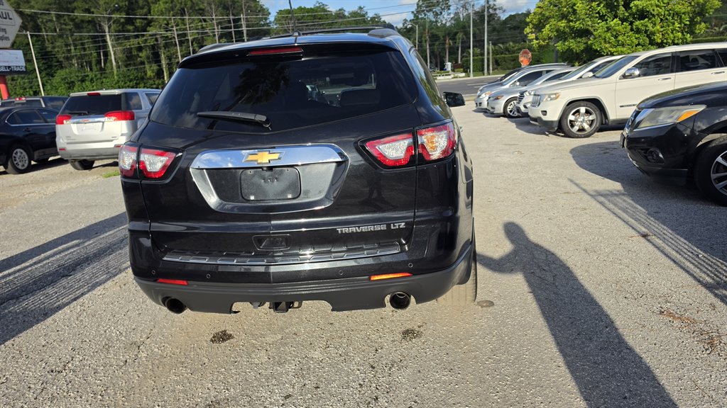2014 Chevrolet Traverse - $6,495