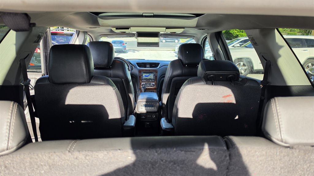 2014 Chevrolet Traverse - $6,495