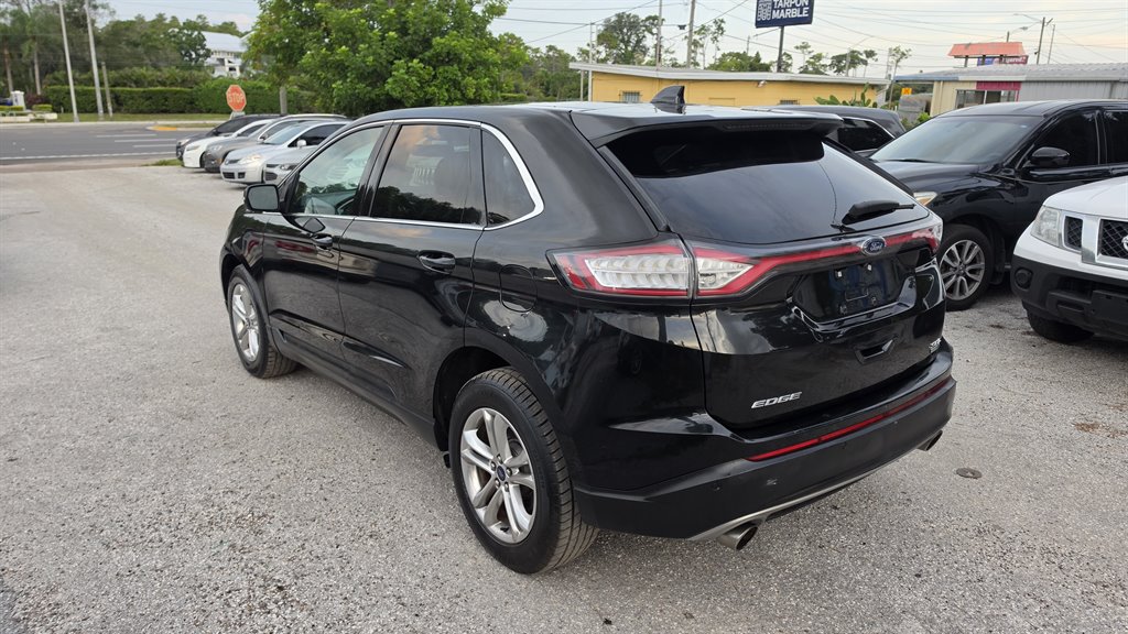 2015 Ford Edge - $7,650