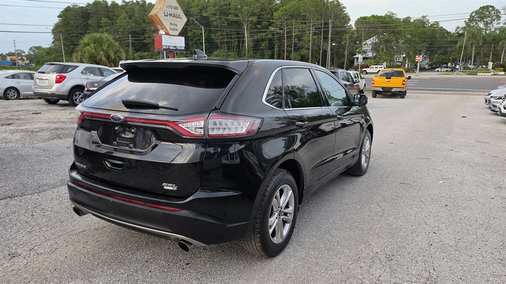 2015 Ford Edge - $7,650