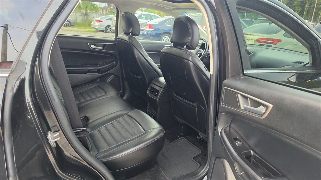 2015 Ford Edge - $7,650