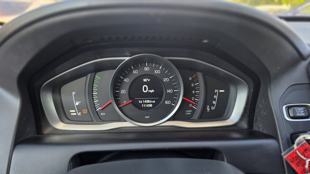 2017 Volvo XC60 - $9,690