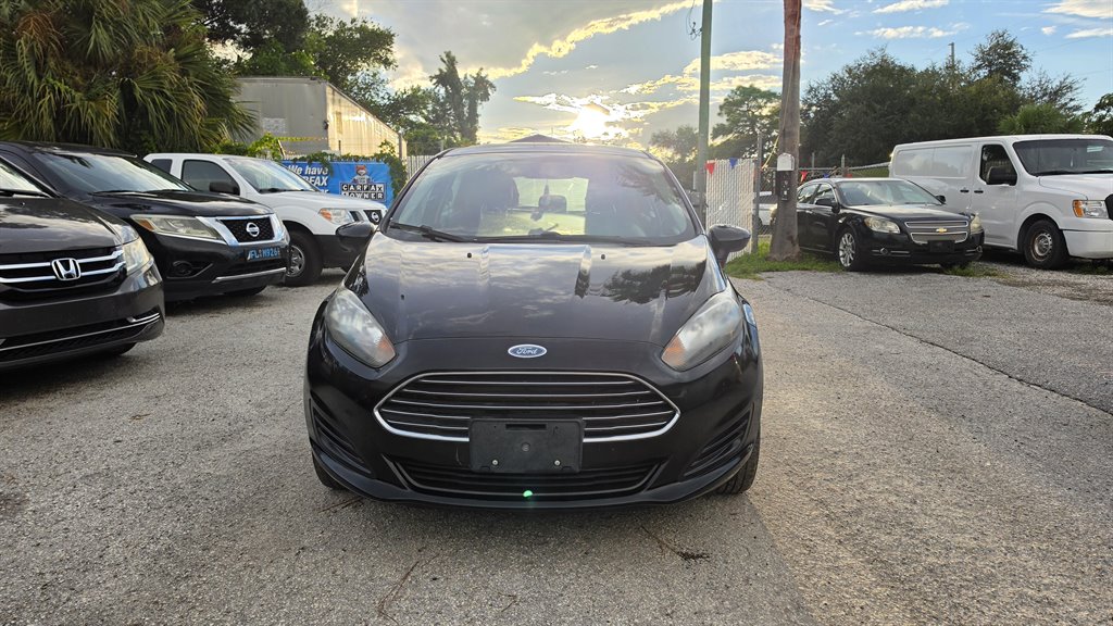 2016 Ford Fiesta - $3,995