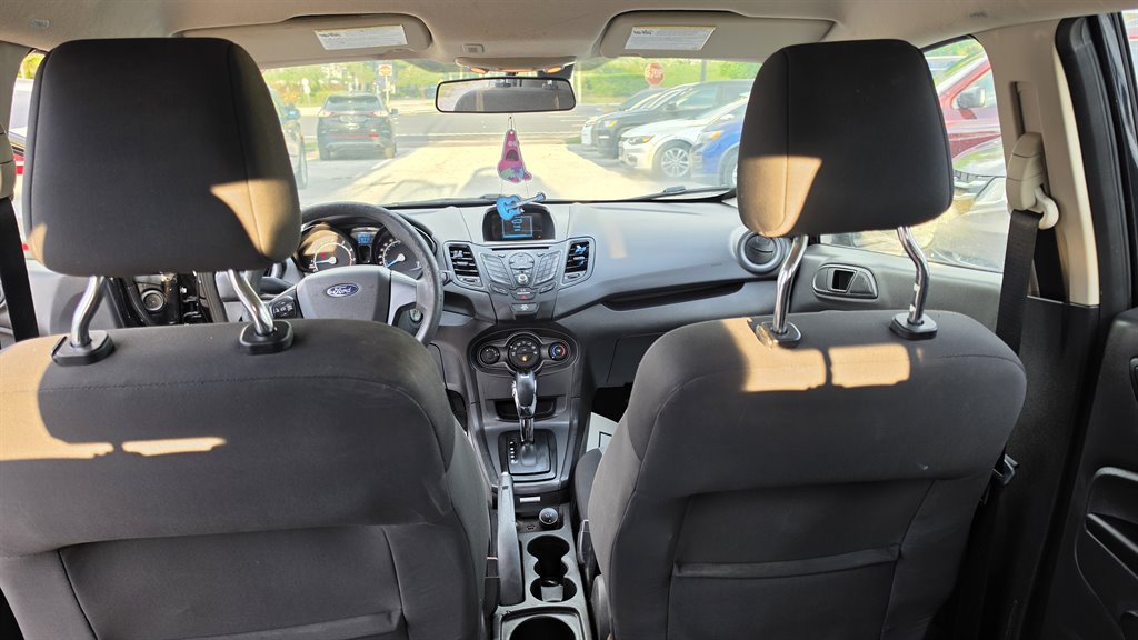 2016 Ford Fiesta - $3,995