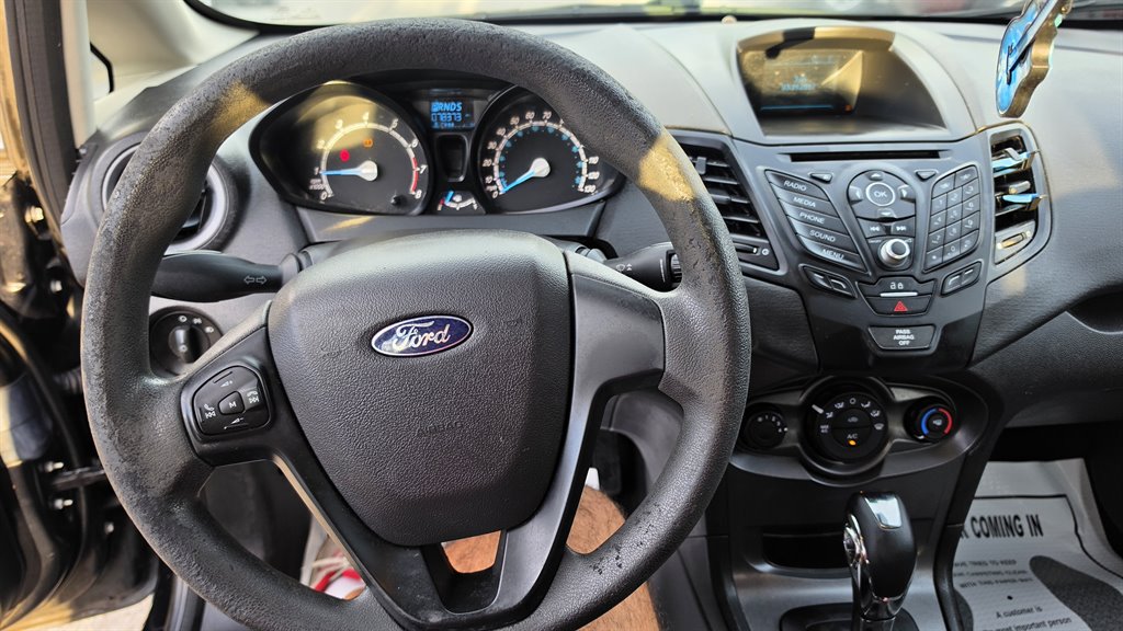 2016 Ford Fiesta - $3,995