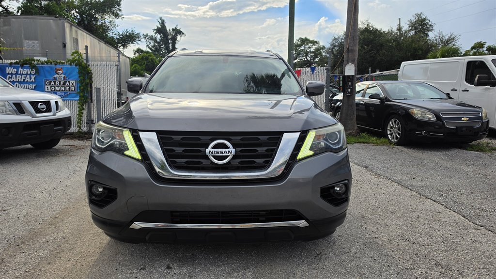 2018 Nissan Pathfinder - $9,650