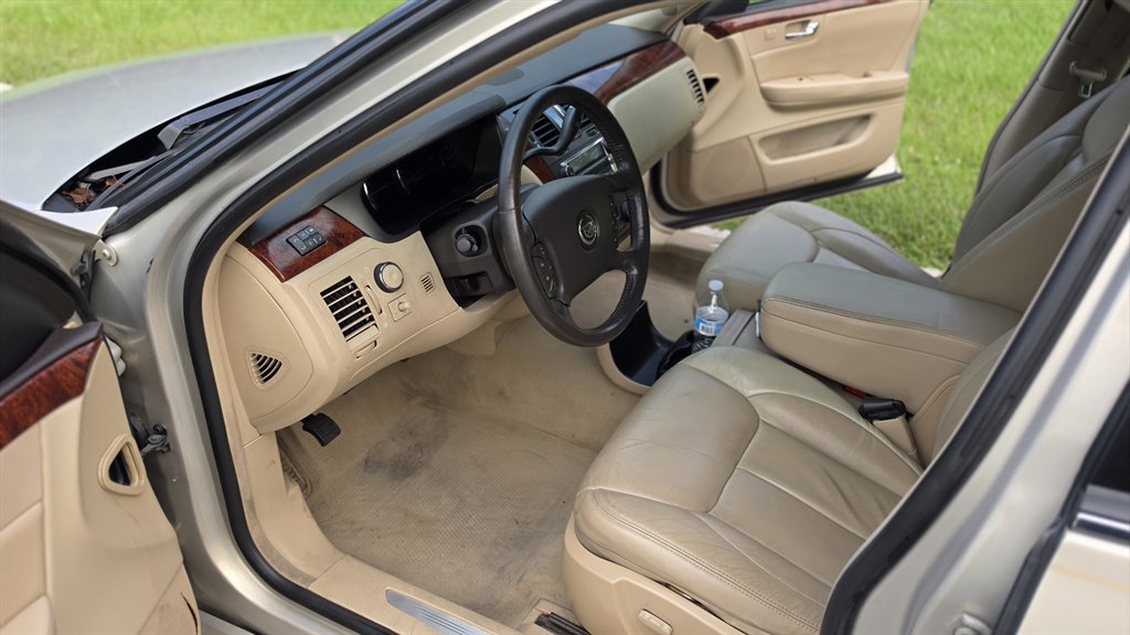2007 Cadillac DTS - $5,790