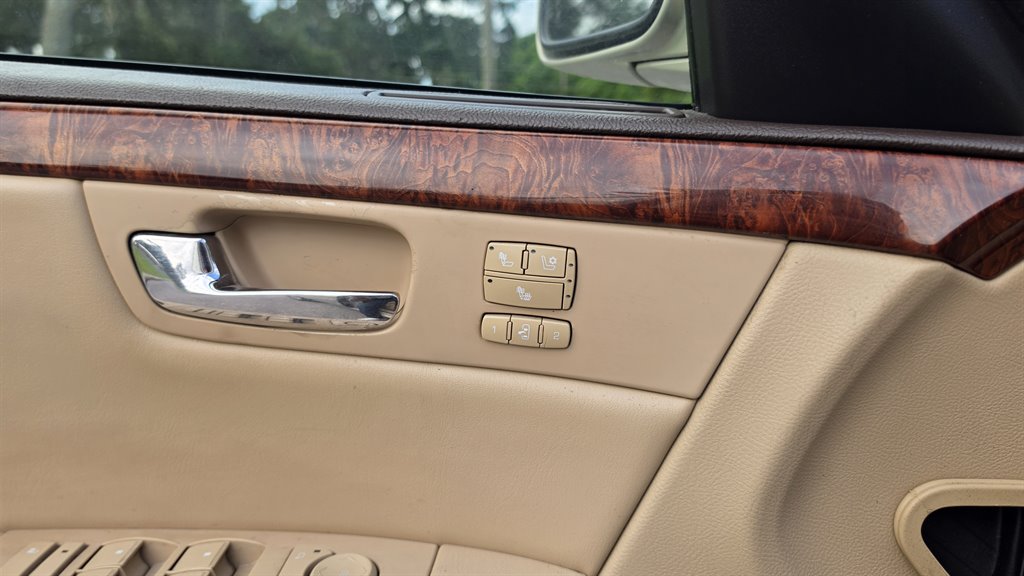 2007 Cadillac DTS - $5,790