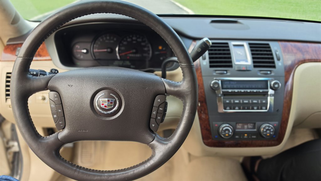 2007 Cadillac DTS - $5,790