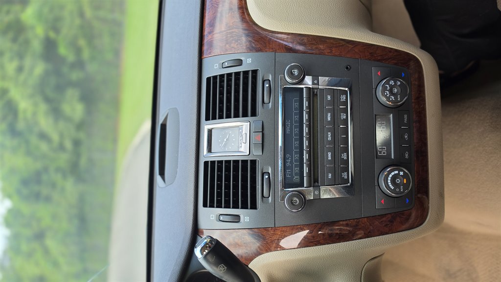 2007 Cadillac DTS - $5,790
