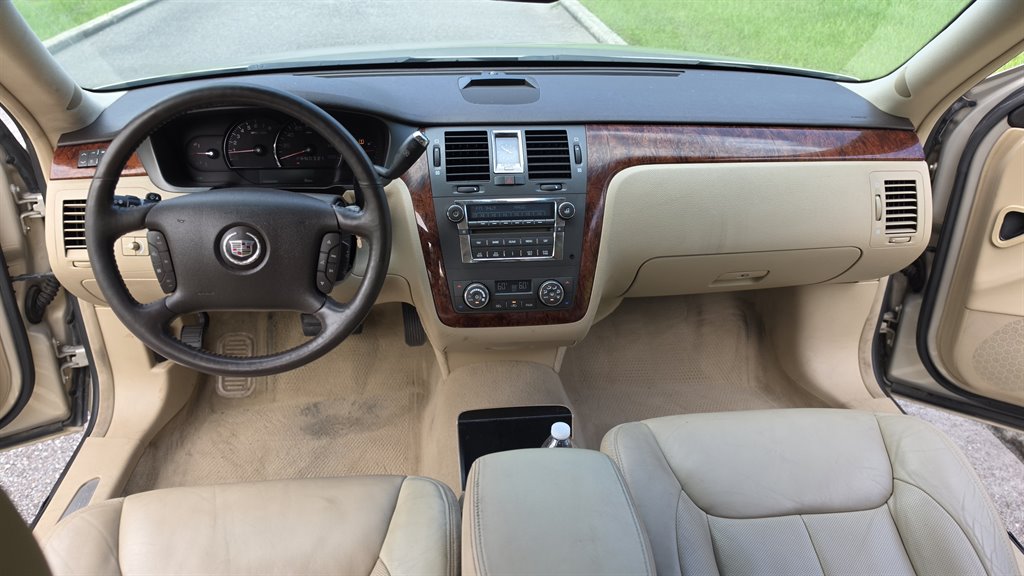 2007 Cadillac DTS - $5,790